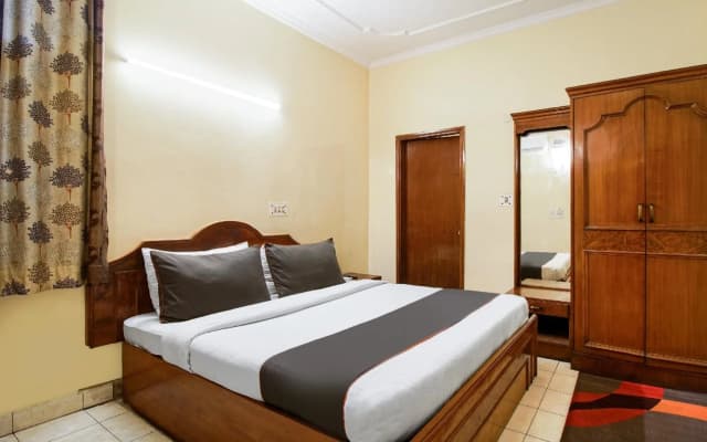 Maya Palace By OYO Rooms - photo 4