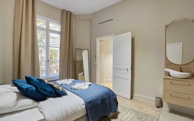 Superb Apartment Arc de Triomphe/ Trocadero - photo 3