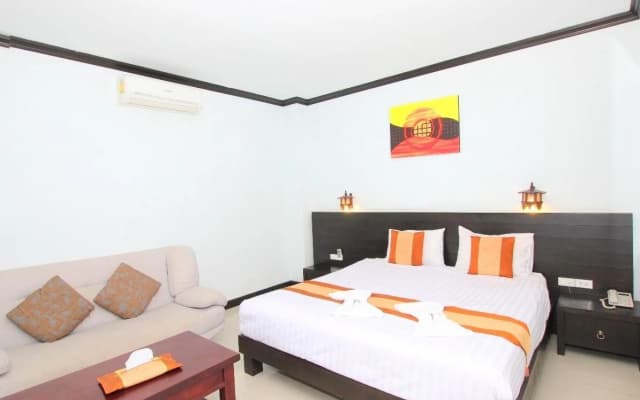 Tanawit Hotel Hua Hin - photo 4