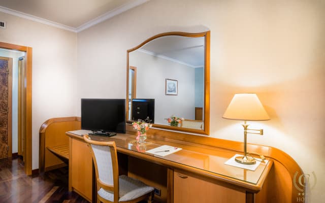 Capital Inn - photo 3