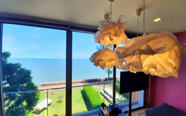 Sandbox frontbeach villa4 - photo 2