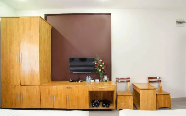 Rainbow Hotel - photo 5