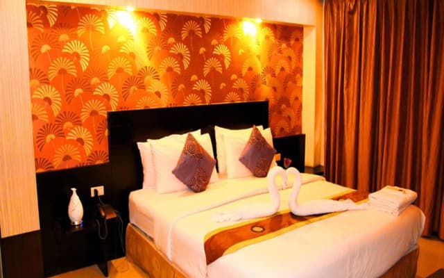 Tez Palace Hotel - photo 4