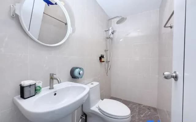 Fishtail Hostel Phuket - photo 4
