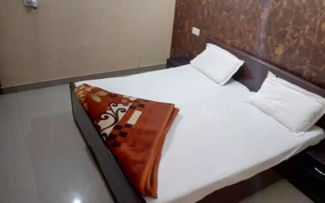 Akash Guest House - photo 4