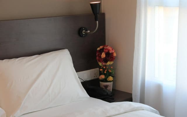 KL Hotel - photo 5