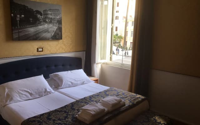 iH Hotels Piazza di Spagna View - Luxury Guest House - photo 5