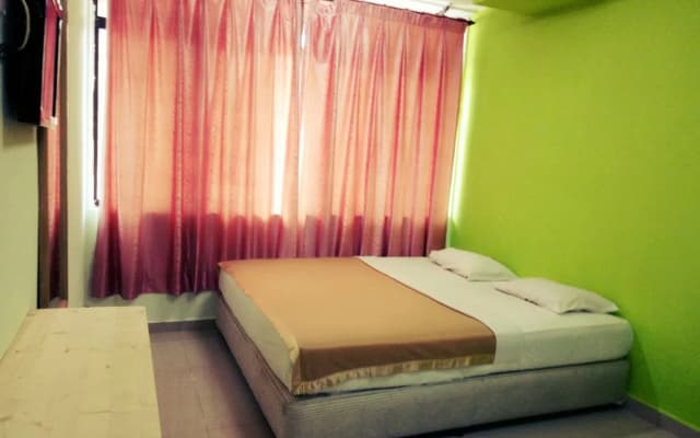 Farin Hotel Sungai Nibong - photo 4