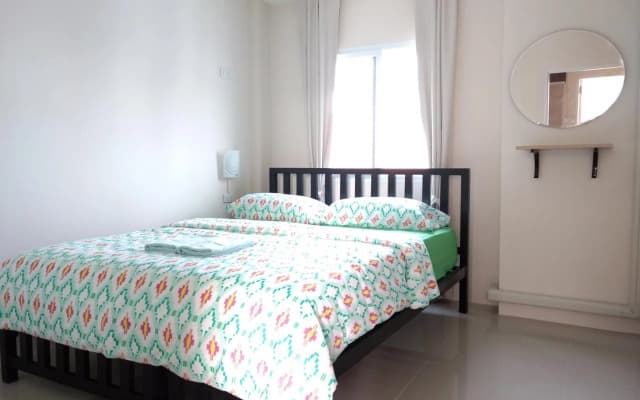 Rama 9 Kamin Bird Hostel - photo 5