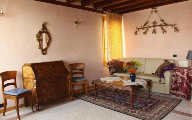 San Simeon Apartments - photo 5
