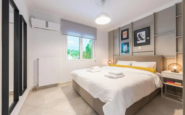 2 stops to Acropolis - Free Cancellation - Terrace - photo 2