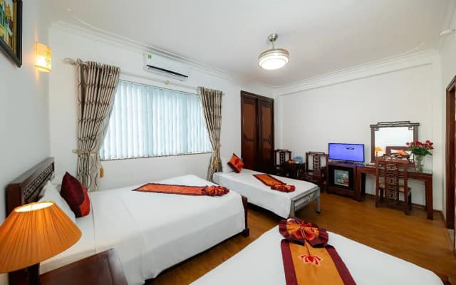 Phoenix Legend Hotel - photo 5
