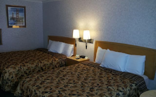 Castle Inn - photo 3