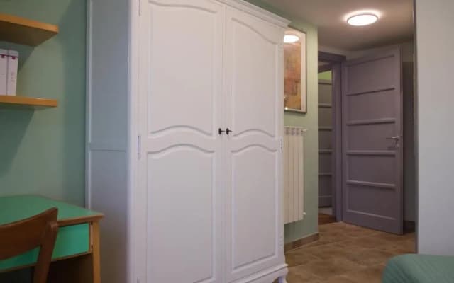 Glorioso Stylish Apartment - photo 2