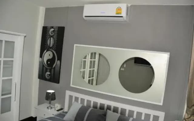 Karon Homes - photo 2