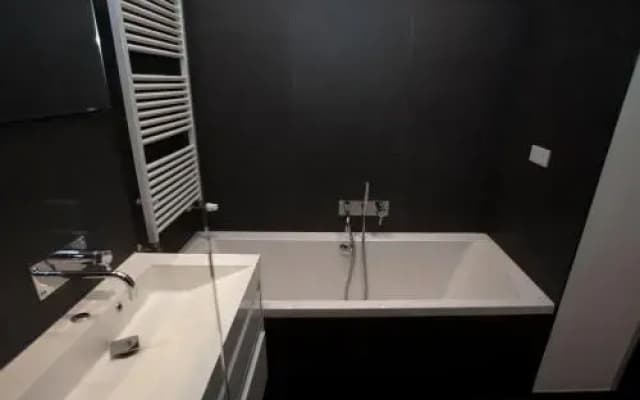 City Center Apartment - photo 5