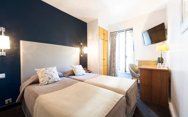 France Eiffel Hotel - photo 3
