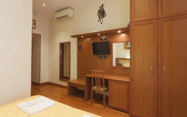 Dem Guesthouse - photo 2