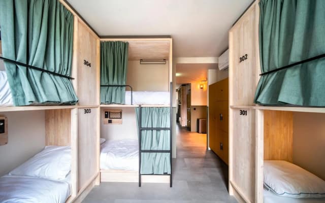 Amigo Hotel - photo 2