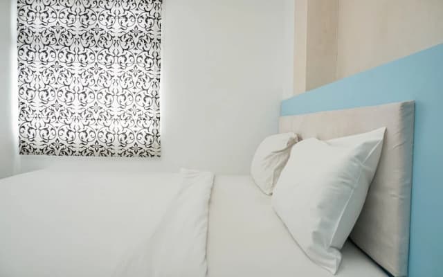 Gorgeous 2BR Green Pramuka Apartment - photo 5
