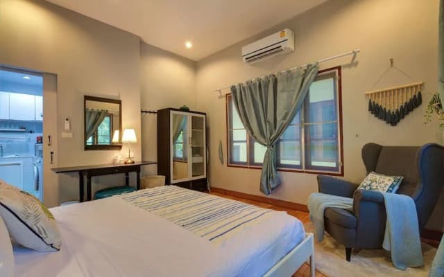 Maenam Bungalow - photo 2