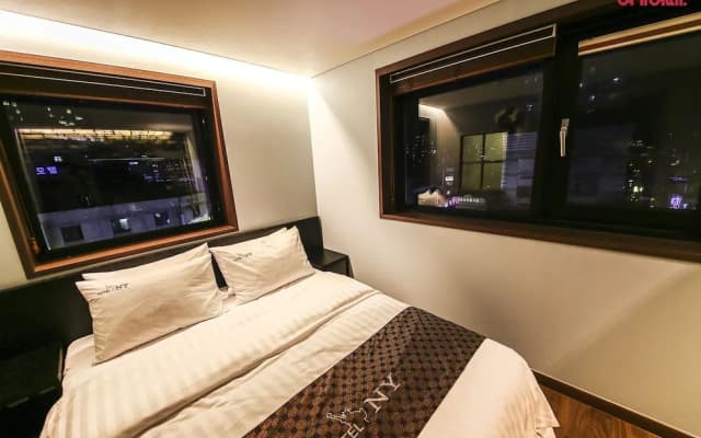 Yeongdeungpo Station New York Hotel - photo 5