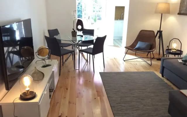 Modern 1-Bed With Ac & Private Terrace - photo 2