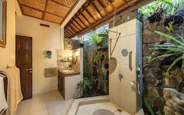 Rumah Lotus Ubud - photo 2