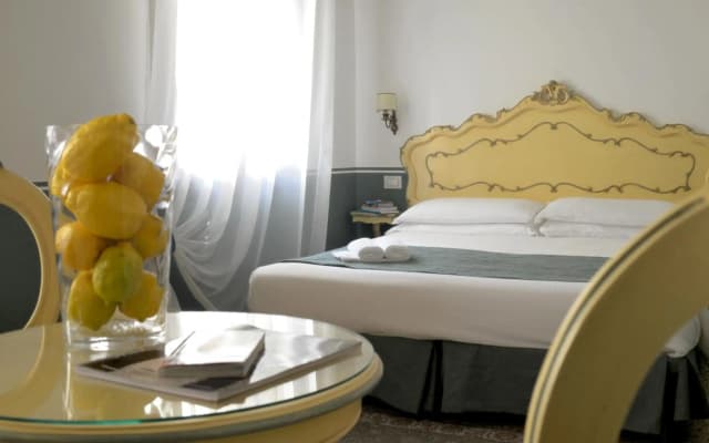 Ca' San Trovaso - 6 Rooms - photo 4