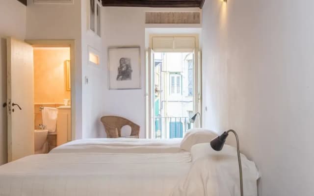 RSH Trevi Fountain Apartment 2 - photo 4
