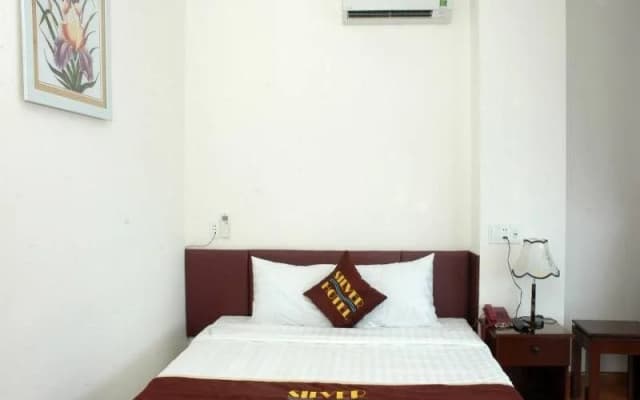 Silver Hotel - photo 3