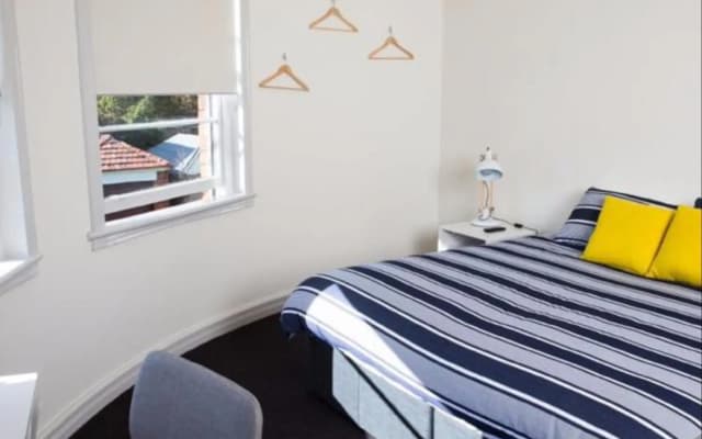 Blues Point Hotel - photo 2
