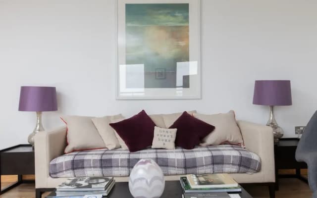 Edinburgh Home With a View - photo 2