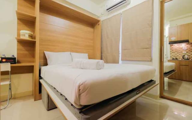 Modern Studio at Green Pramuka City Apartment - photo 4