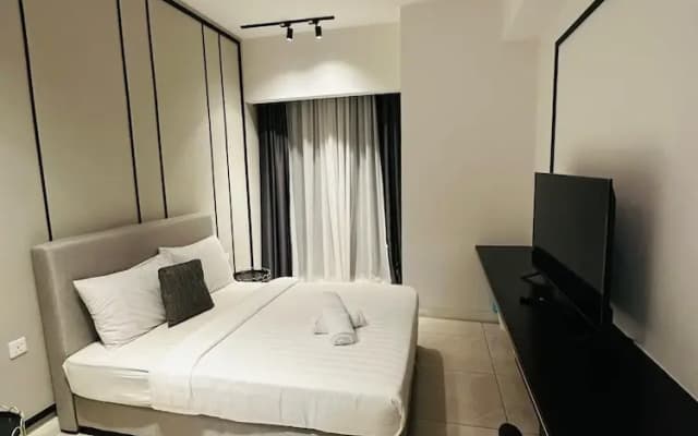 Axon Apartment Residential Suite - photo 3