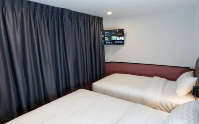 Malades House - photo 5