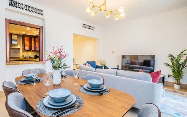 Colorful Apartment near Dubai Mall with Balcony - photo 3