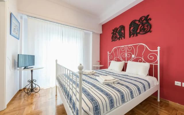 Athens Centre Flat 2 min. from Evangelismos Metro - photo 2
