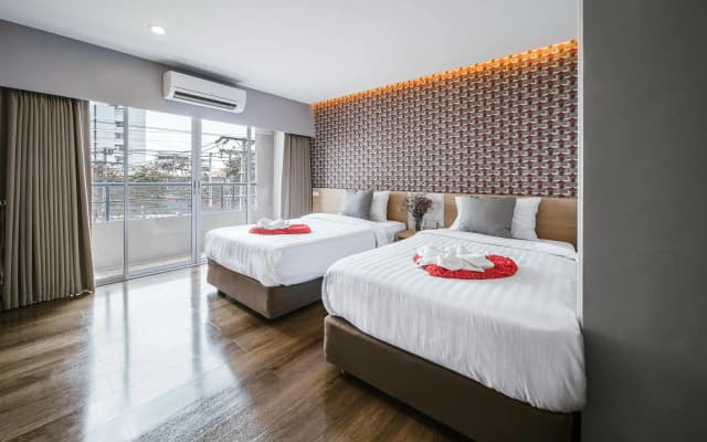 Season Place Hotel - photo 3