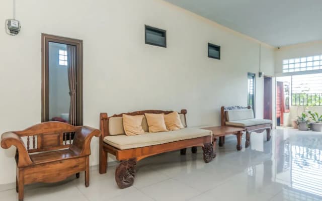 Zen Rooms Denpasar ByPass Suwung Bali - photo 4