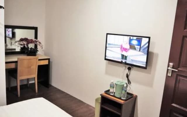 B Residence - photo 5