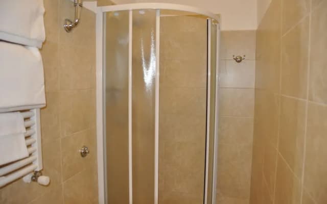 Tiffany Roma Suite - photo 4