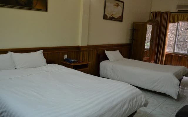 Thuy Linh Hotel Halong - photo 3