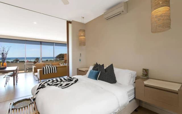 Aquabelle Apartments - photo 2
