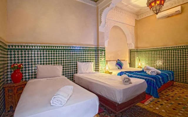 Riad Lakhdar - photo 2