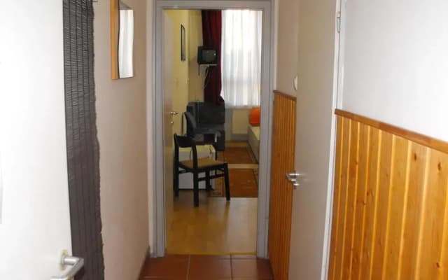 Pannonia Hostel - photo 3