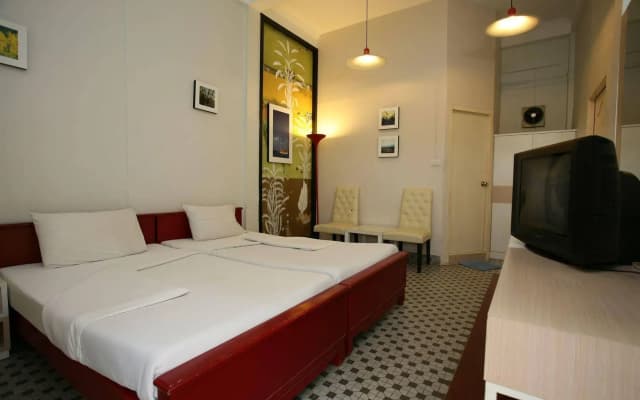 OYO 905 Rajata Hotel - photo 5