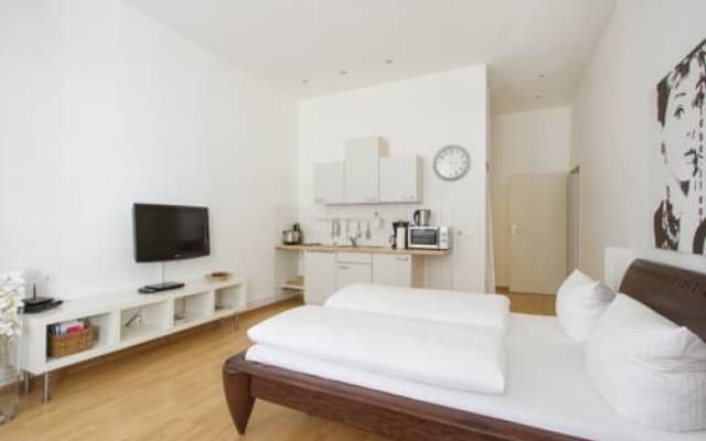 Tyc Apartments Im Arnimkiez - photo 4