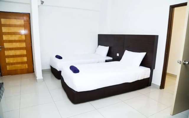 Marina Heights Resort - photo 4