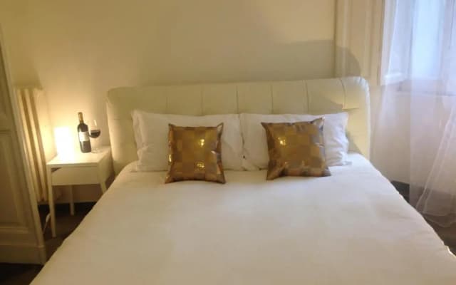 St. John Apartment - photo 3